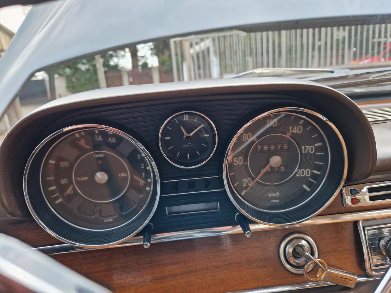MERCEDES-BENZ 250 S - 1966 - 145cv