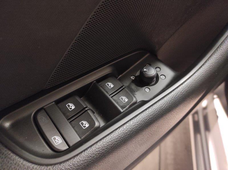 AUDI A3 3ª serie - A3 SPB 40 TDI quattro S tronic Business