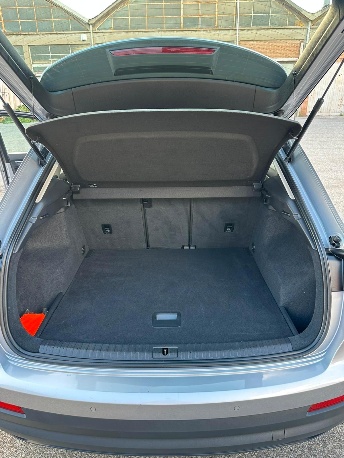 Audi Q3 35 TDI S tronic Business Advanced