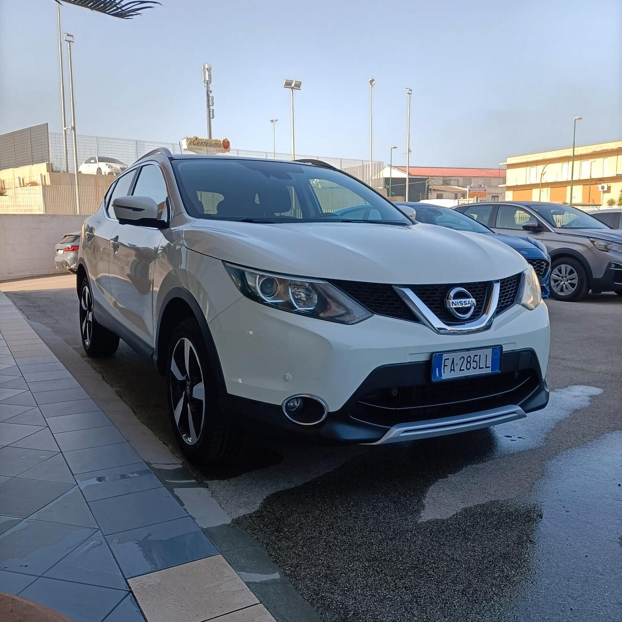 Nissan Qashqai 1.6 dCi Tekna Autocarro