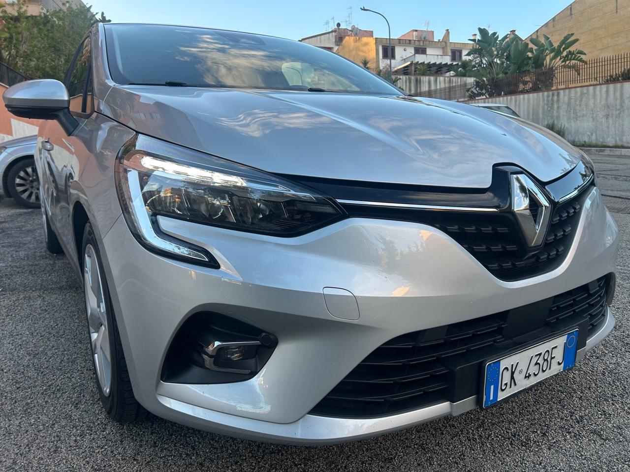 Renault Clio 1.0 BENZ IDEALE PER NEO PATENTATI