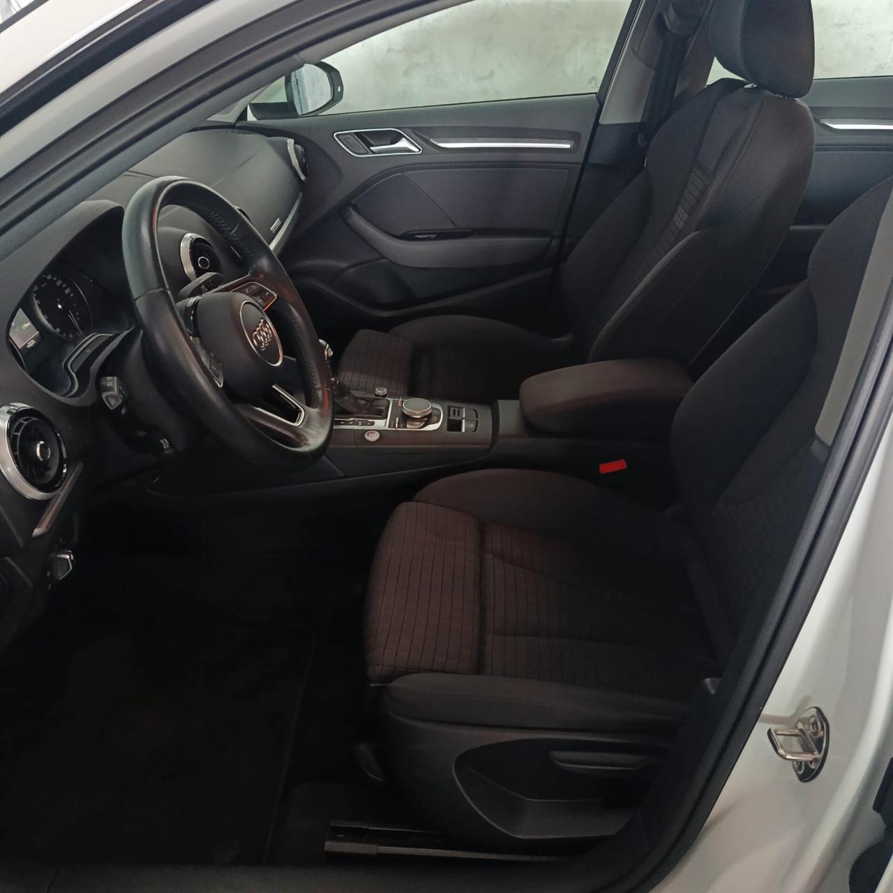 Audi A3 SPB 1.4 TSI S-TRONIC E-TRON