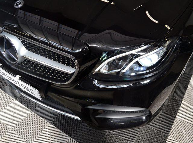 MERCEDES-BENZ E 220 d Auto 4Matic Cabrio Premium Amg-Service M.B.