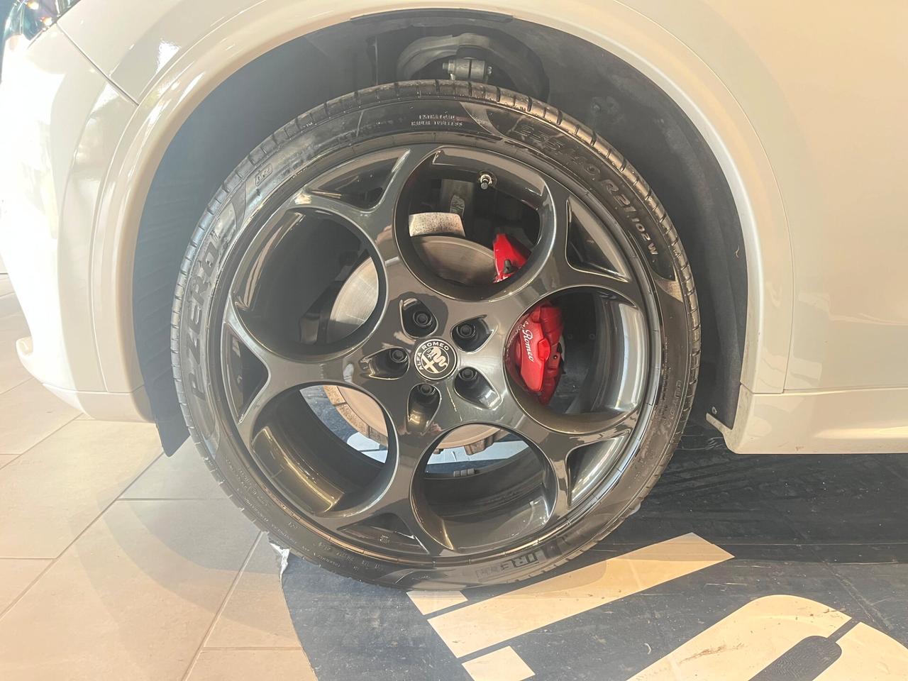 Alfa Romeo Stelvio 2.2 Turbodiesel 210 CV AT8 Q4 Veloce