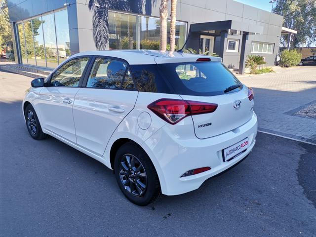 HYUNDAI i20 1.2 84 CV 5 porte