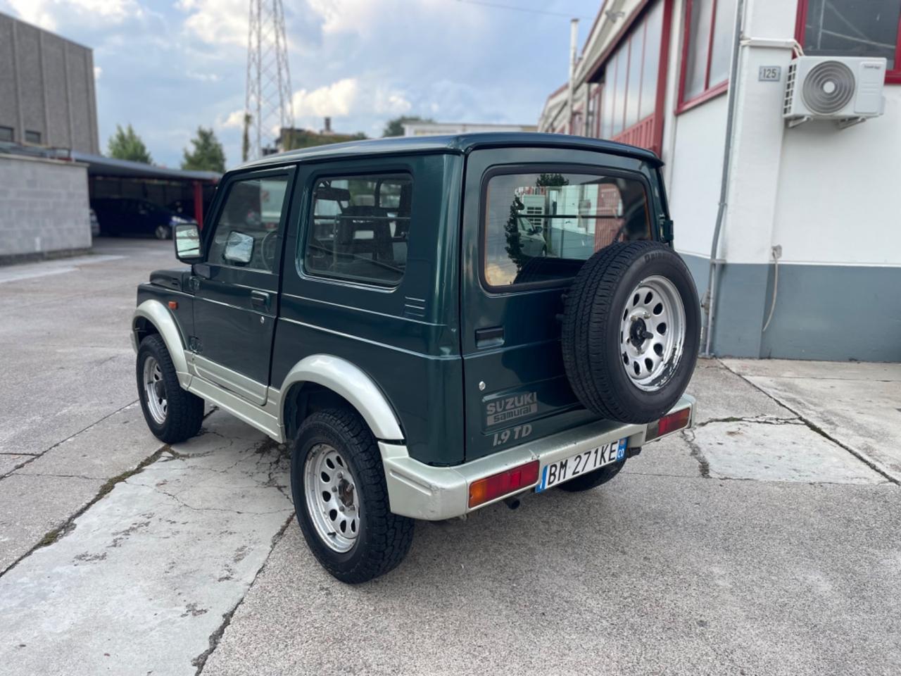 Suzuki Samurai 1.9 TD Berlina De Luxe