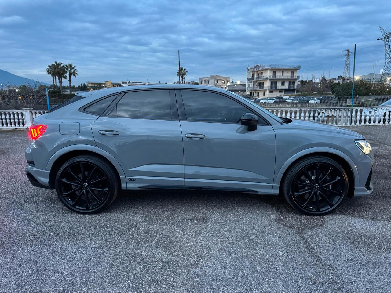 AUDI RSQ3 SPB S-Tronic 2.5 TFSI 400cv 12/2019