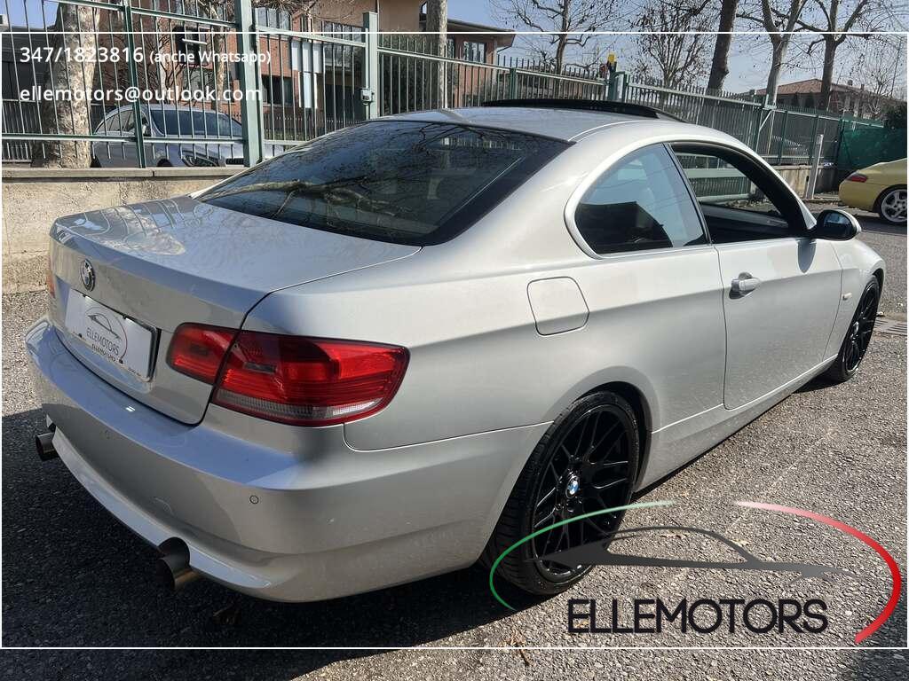 BMW Serie 3 E92 Coupe 335i MANUALE
