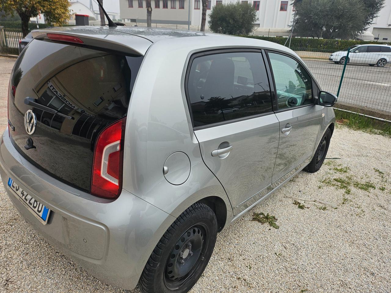 Volkswagen up! 1.0 5p. eco move BlueMotion Technology