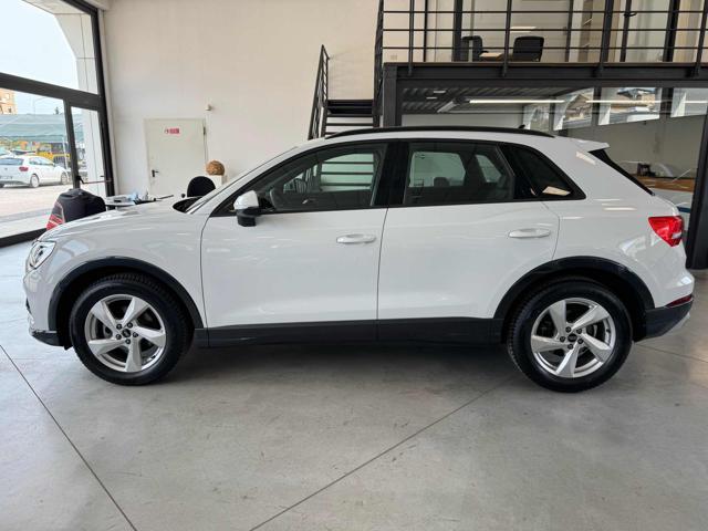 AUDI Q3 35 TDI S tronic Business Advanced