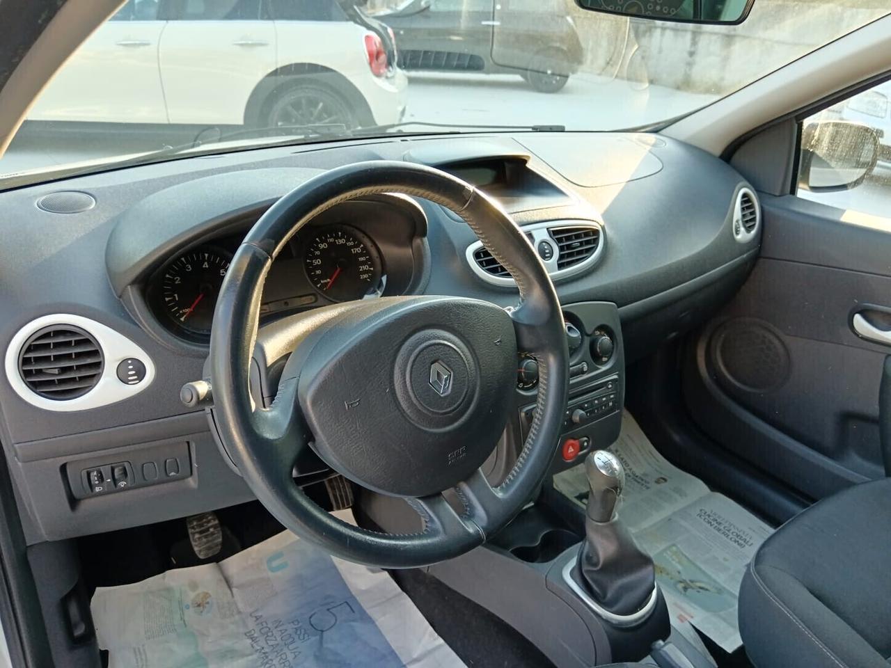 Clio 1.2 16V "OTTIME CONDIZIONI"