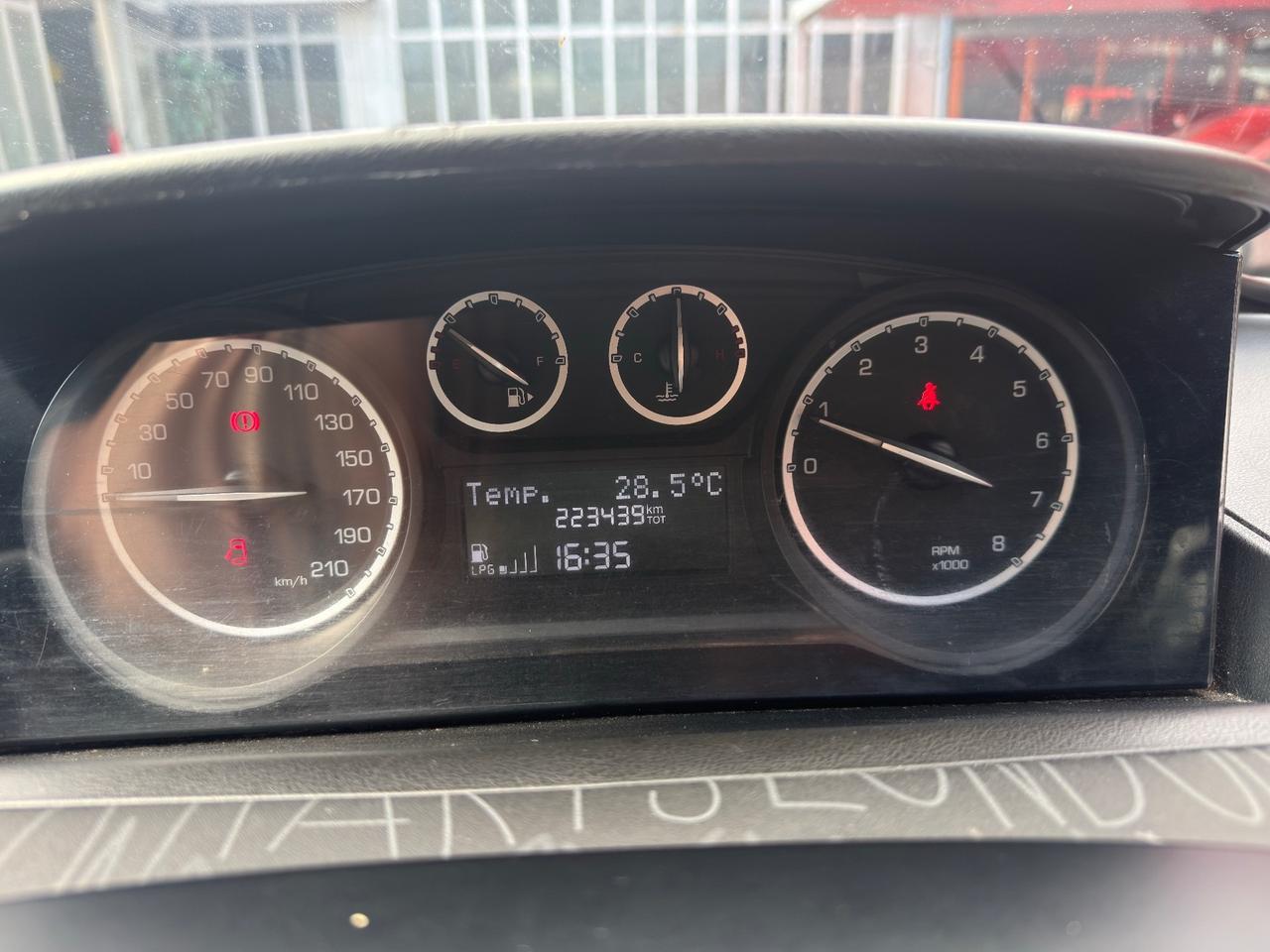 Lancia Ypsilon 1.2 69 CV 5 porte GPL Ecochic Elefantino