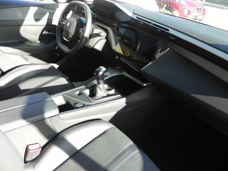 Peugeot 308 PureTech Turbo 130 S&S Allure