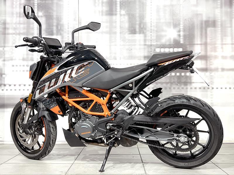 KTM 125 Duke ABS