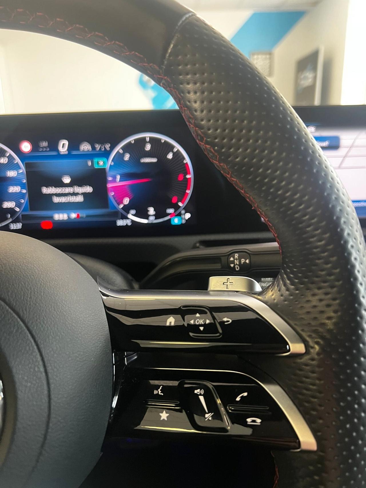 Mercedes-benz A 180 d Automatic AMG Line Premium PACCHETTO LUCI