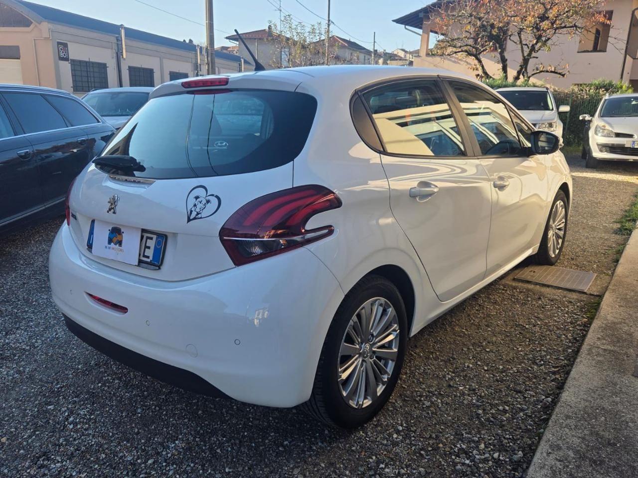 PEUGEOT 208 1° serie PureTech 82 5 porte Active