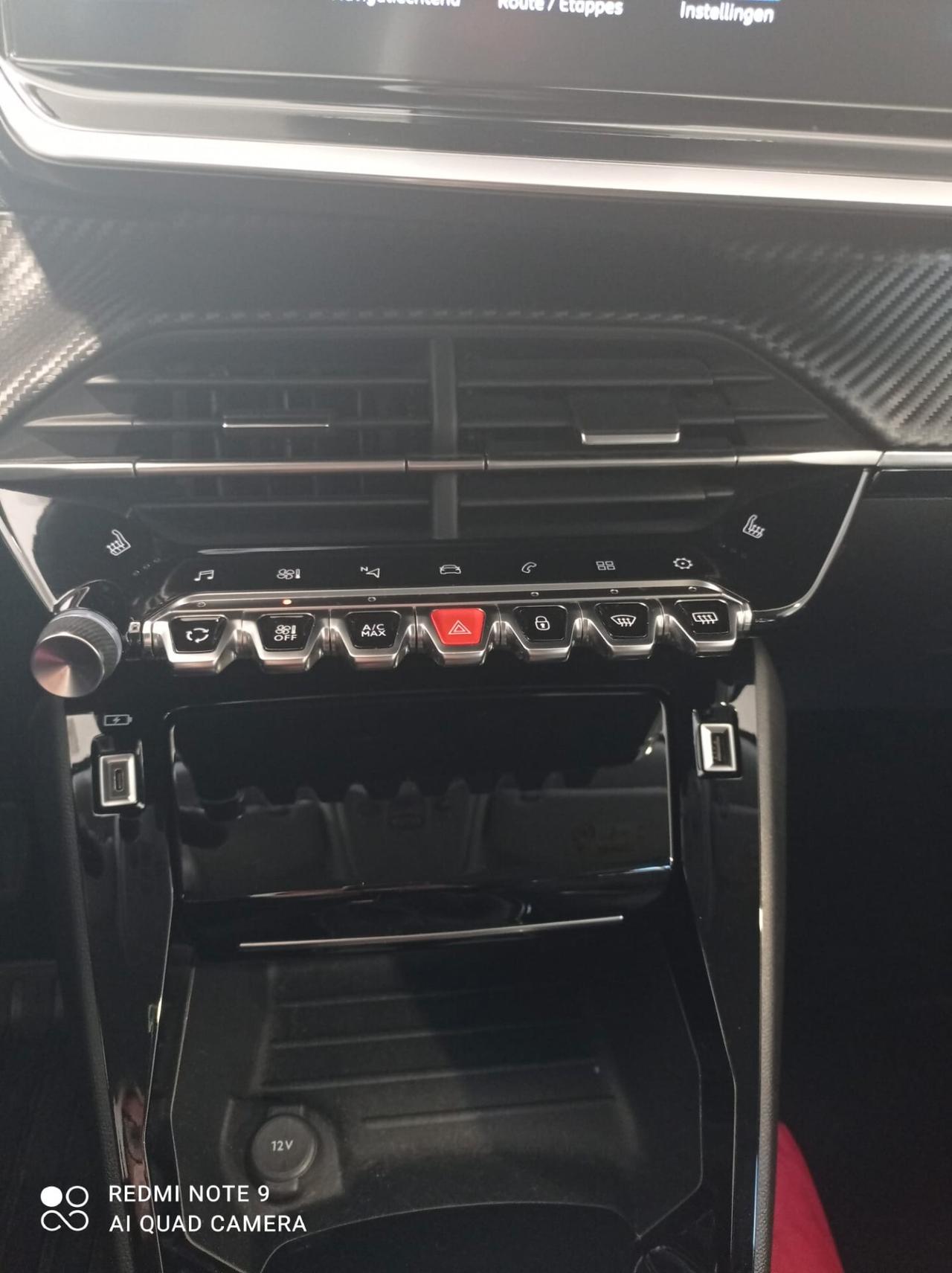 Peugeot 2008 PureTech 100 S&S Allure