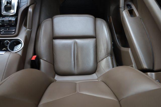 PORSCHE Cayenne 4.0 S Diesel 21" Panorama SOSPENSIONI UniPropietar