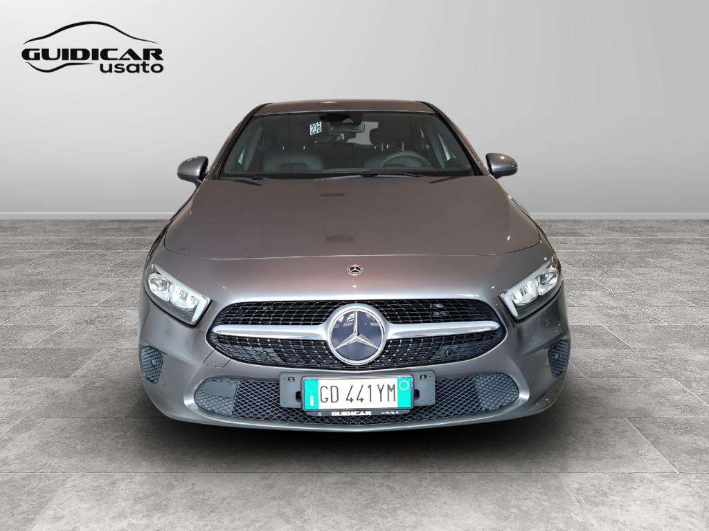 Mercedes-Benz Classe A - W177 2018 - A 180 d Sport auto