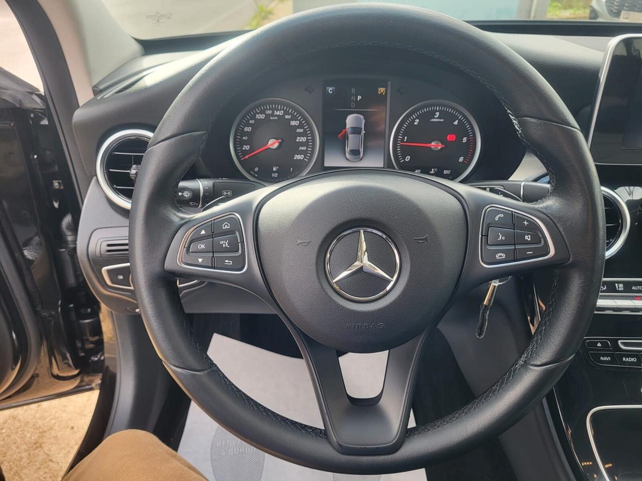 Mercedes C 220 D Auto Elegance..