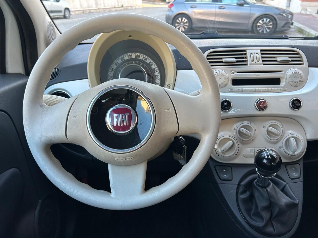 Fiat 500 1.2 Lounge ideale per neopatentati