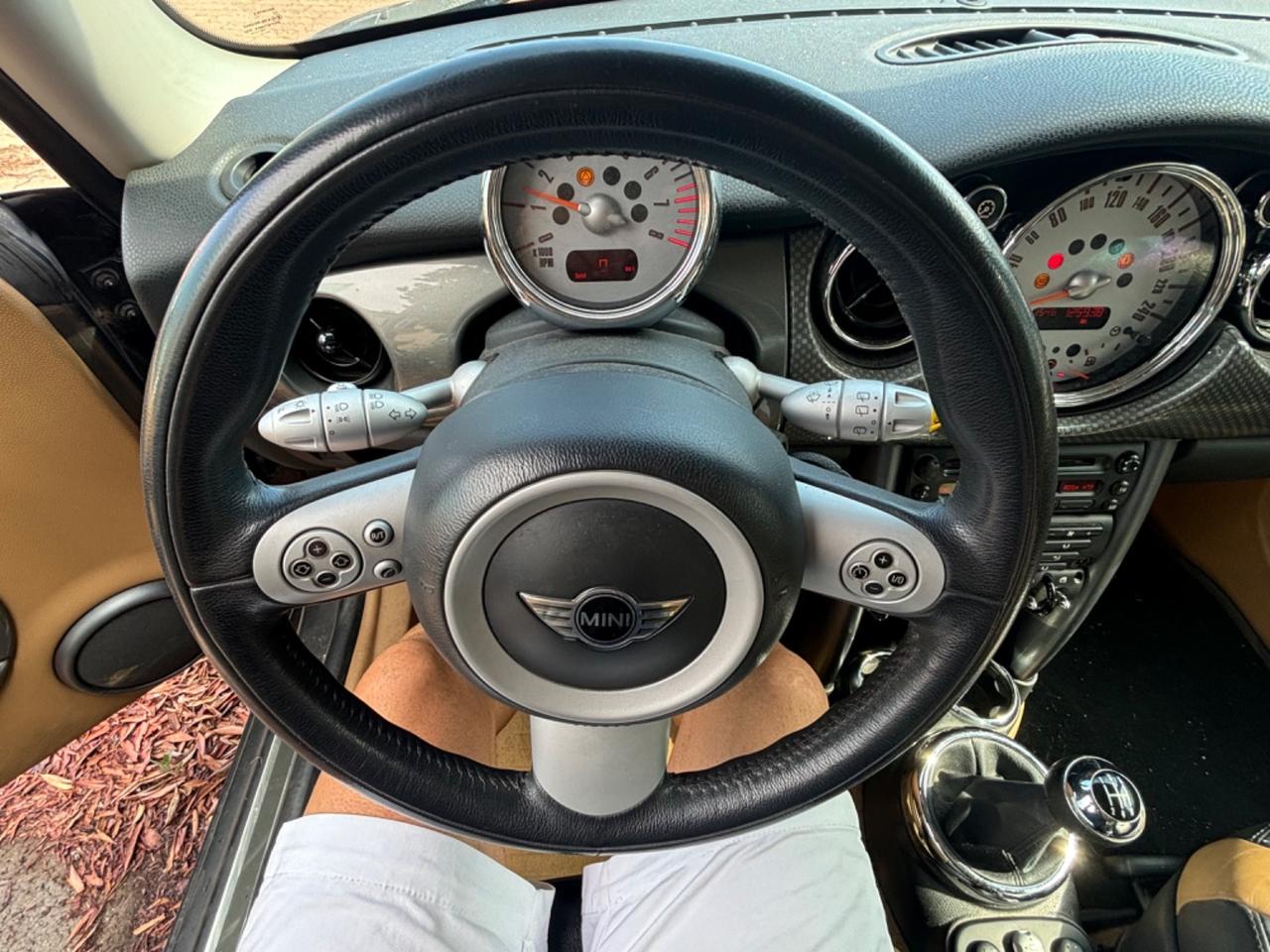 Mini 1.6 16V One Park Lane