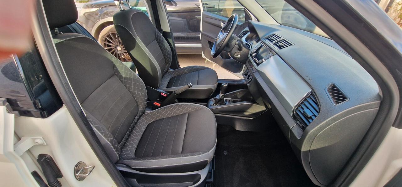 Skoda Fabia 1.0 MPI 60 CV Twin Color Nero