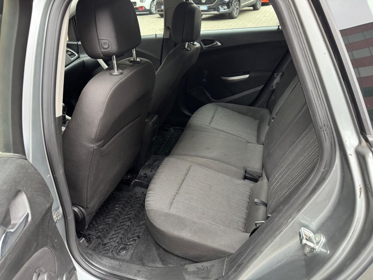 Opel Astra 1.7 CDTI 110CV Sports Tourer Cosmo