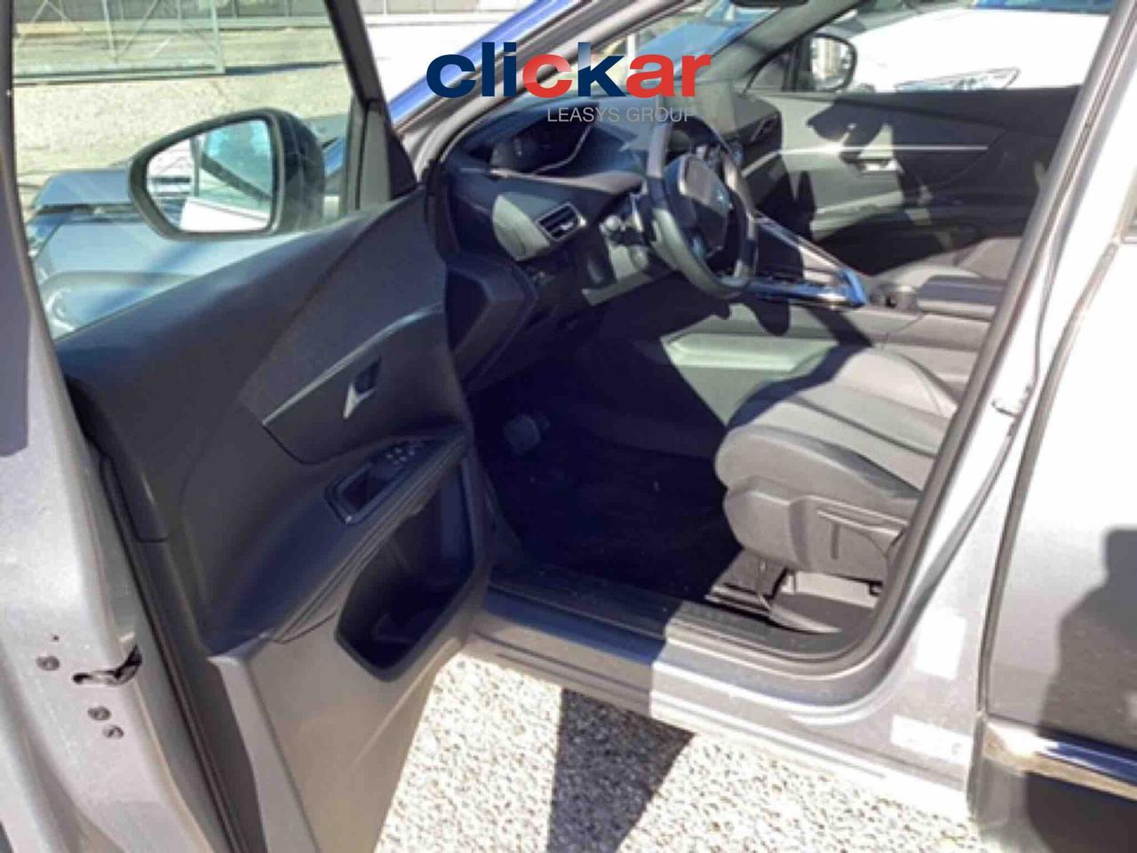 Peugeot 3008 1.5 HDi 130CV EAT8 ALLURE NAV+PEL+RCAM+LED+CRUISE