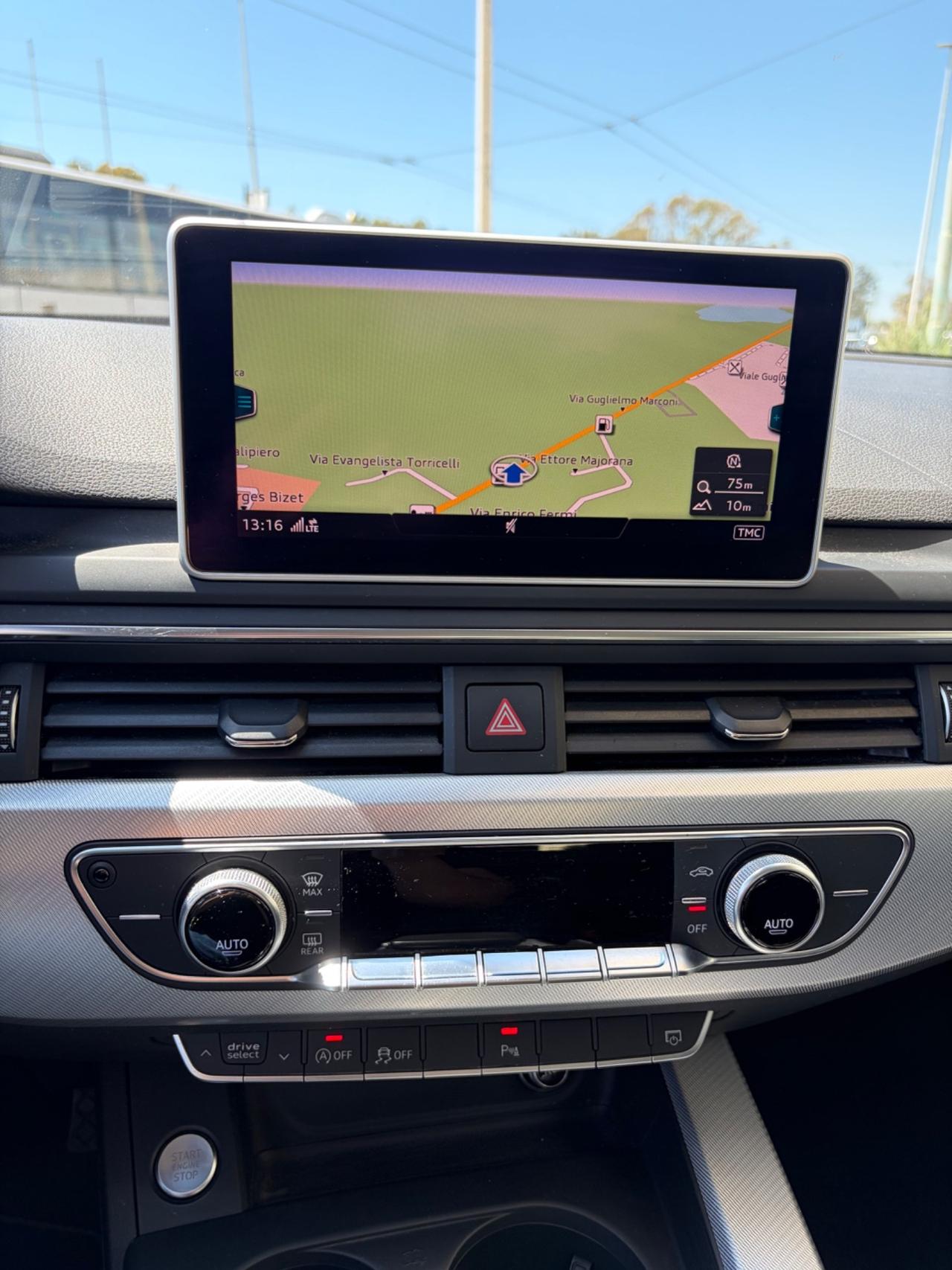 Audi A4 40 TDI S tronic line edition