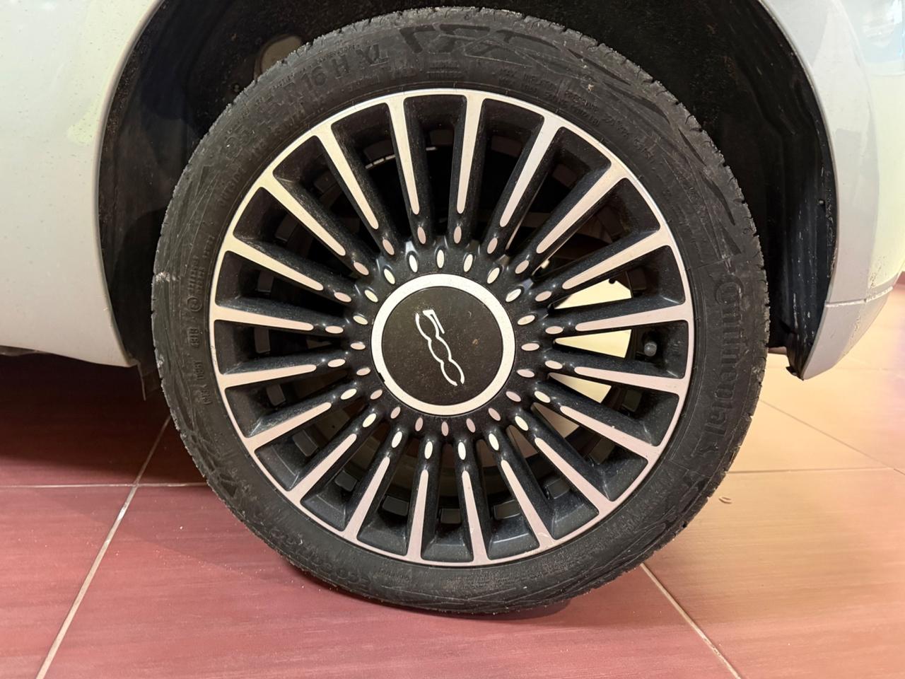 Fiat 500 1.0 Hybrid Lounge