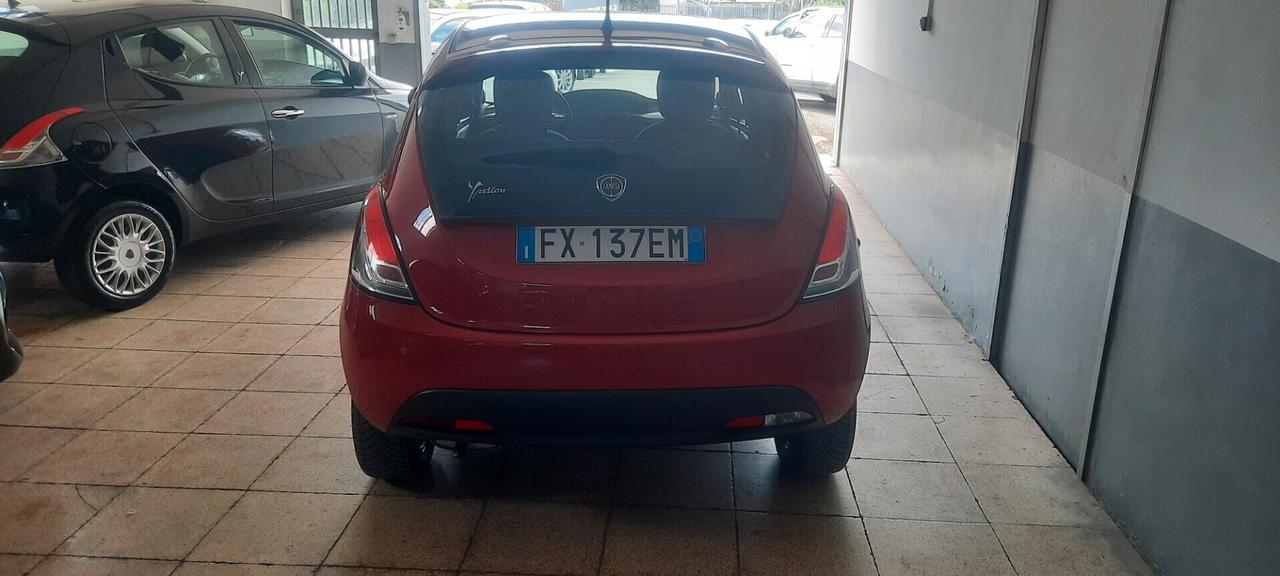 Lancia Ypsilon 1.2 69 CV 5 porte S&S Gold anno 2019