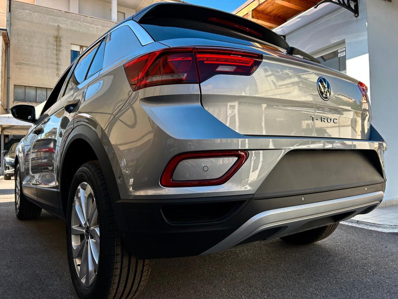 Volkswagen T-Roc 1.0 TSI Style BlueM. 2025