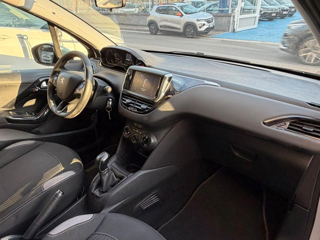 Peugeot 208 BlueHDi 75cv OK NEOPATENTATI