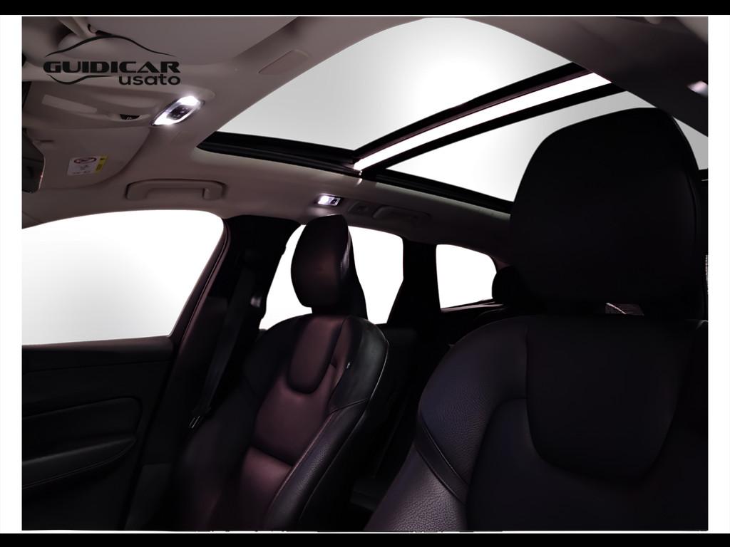 VOLVO XC60 II 2018 - XC60 2.0 b4 Inscription awd auto my20