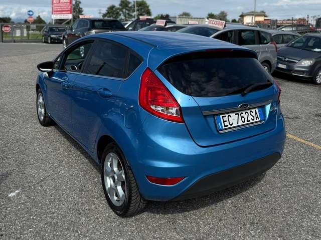 Ford Fiesta Fiesta 5p 1.4 16v Titanium auto