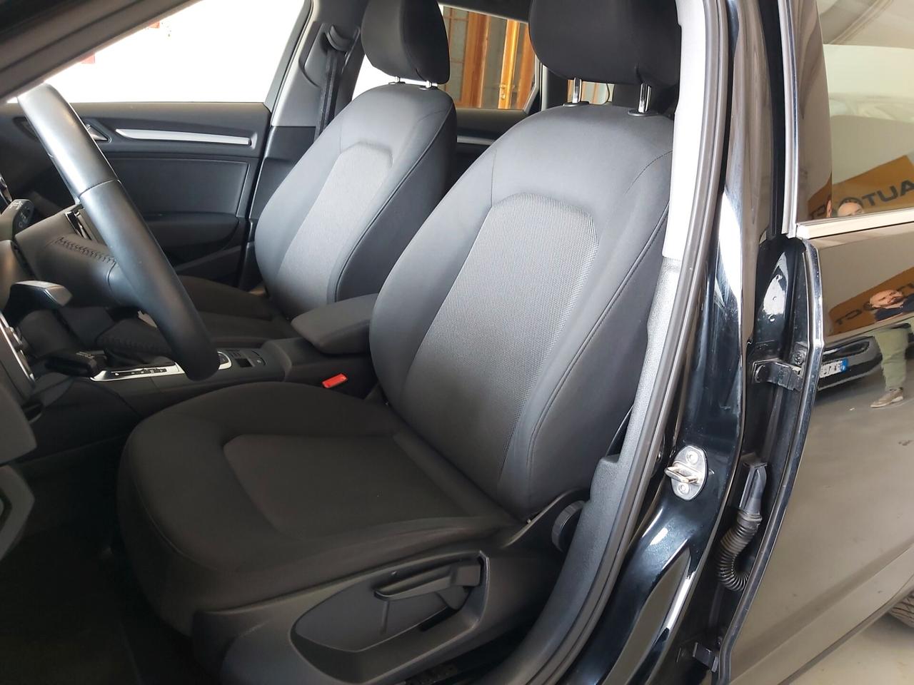 Audi A3 SPB 30 TFSI Business