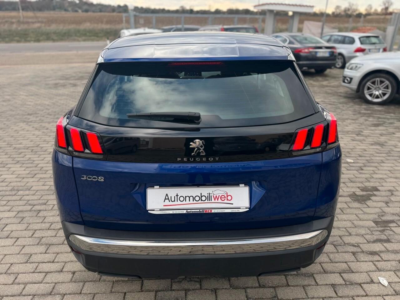 Peugeot 3008 BlueHDi 130 S&S Crossway