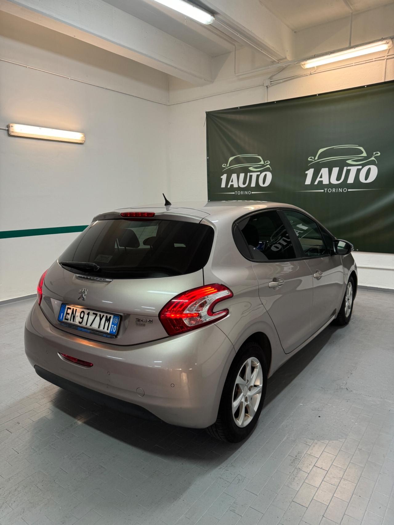 Peugeot 208 1.6 e-HDi 92 CV Stop&Start 5 porte Allure