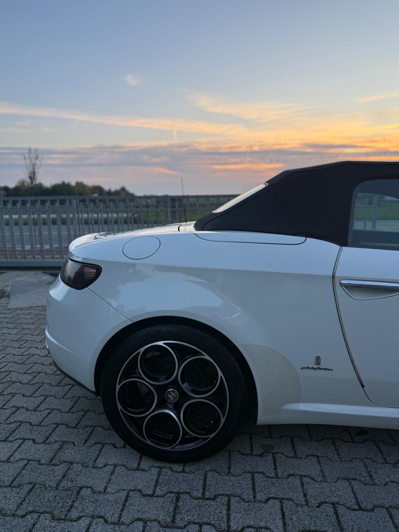 Alfa Romeo Spider 2.0 JTDm