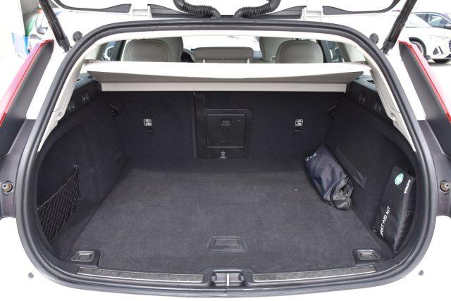 VOLVO V60 D3 Geartronic Inscription