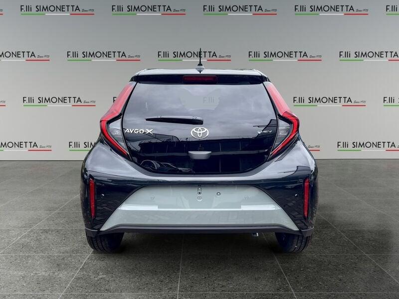 Toyota Aygo X 1.5 hybrid Icon e-cvt - NUOVO
