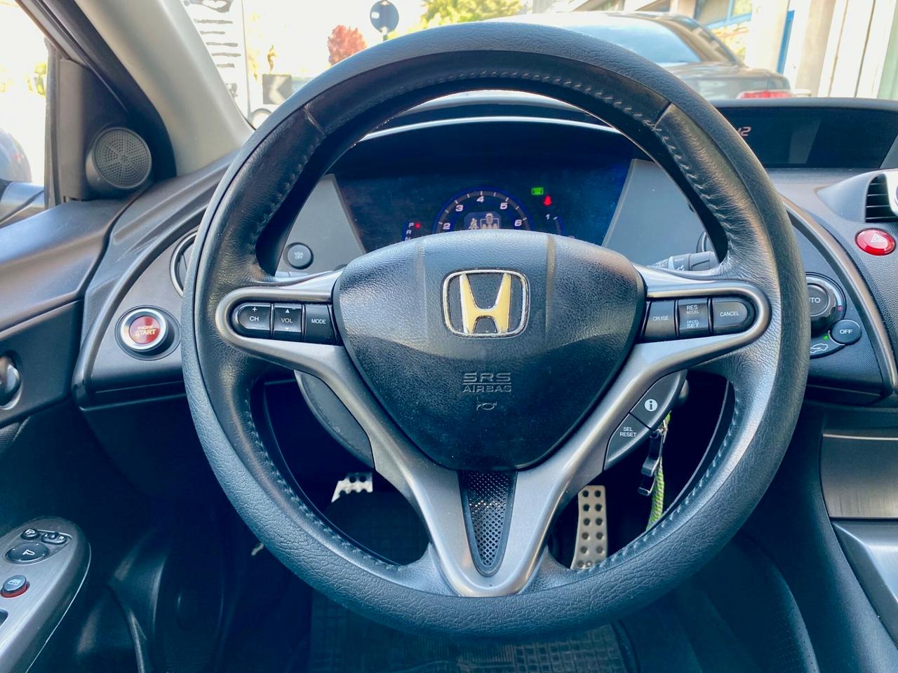 Honda Civic 5p 1.8 i-vtec auto 140cv GPL