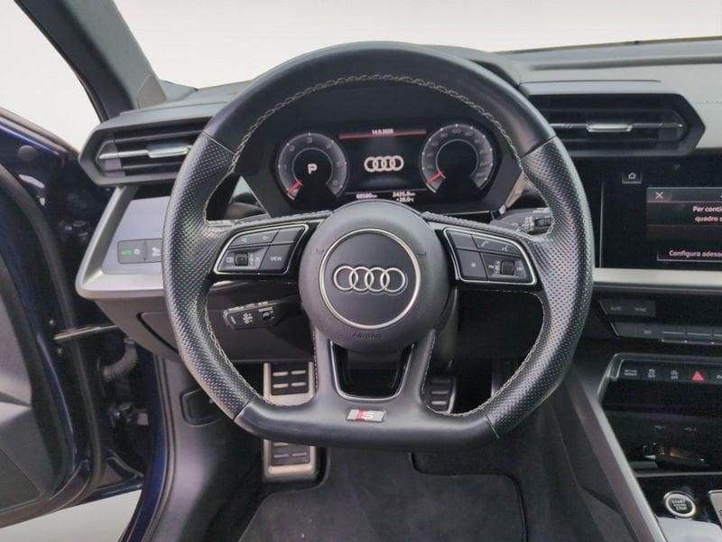 Audi A3 Sportback 40 TDI quattro S tronic S line Edition