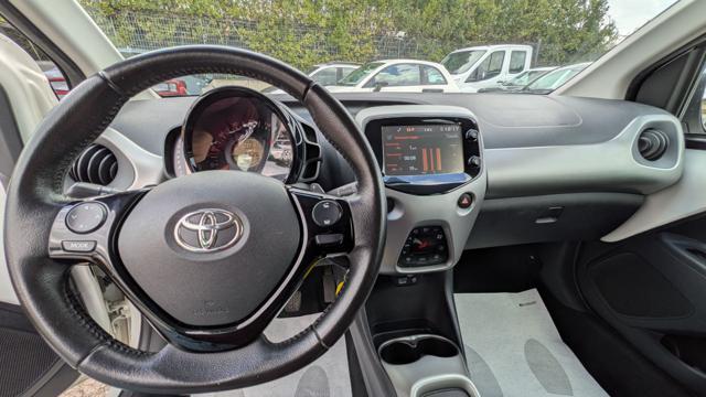 TOYOTA Aygo 1.0cc 69cv AUTOMATICA RETROCAMERA BLUETOOTH