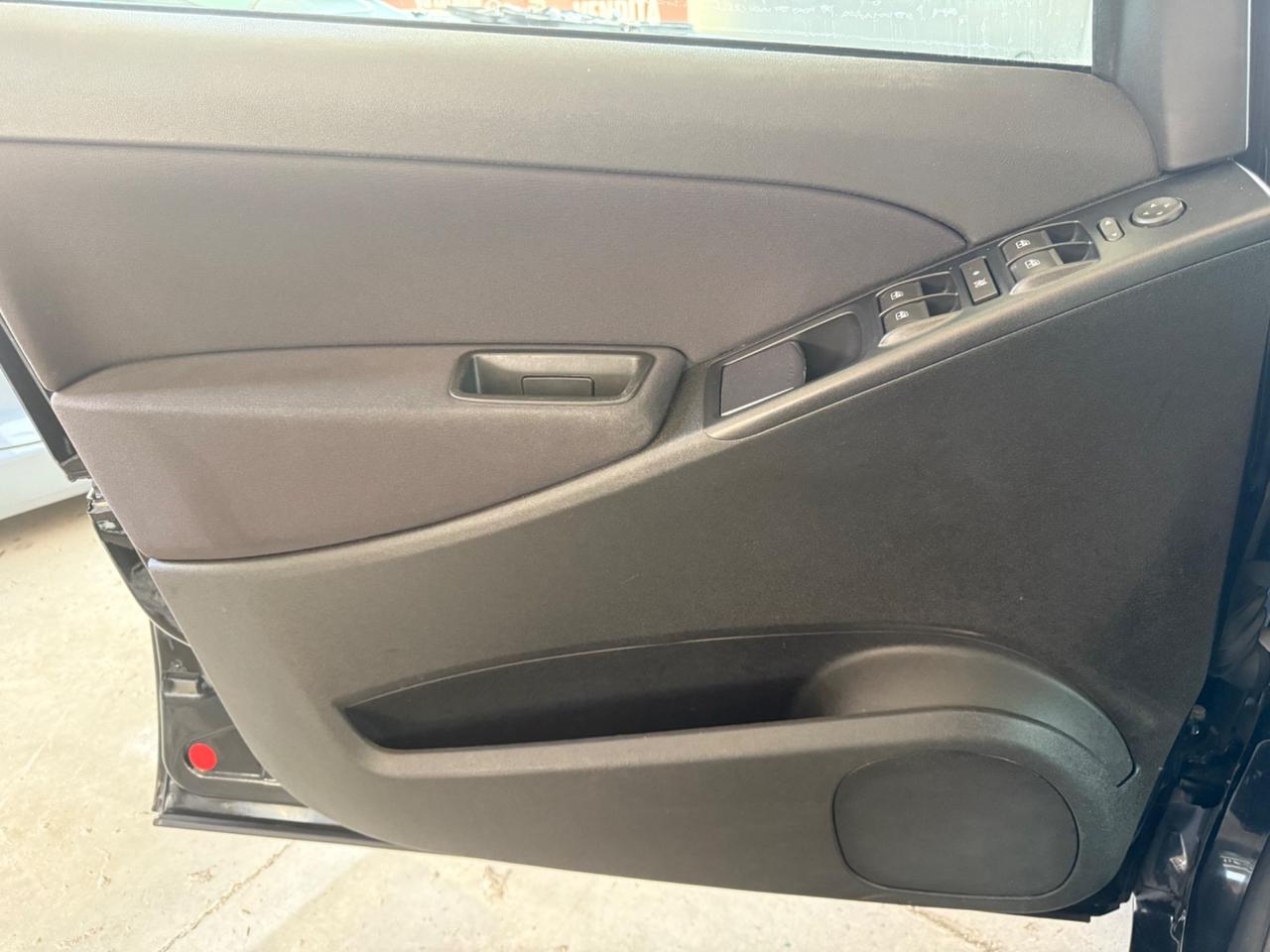 Lancia MUSA 1.4 Oro UNICO PROP GRAFFI SU CARROZZERIA