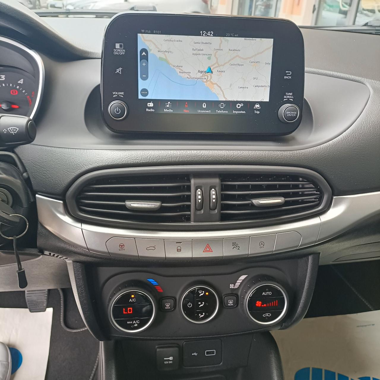 Fiat Tipo 1.6 mjt 120cv Mirror