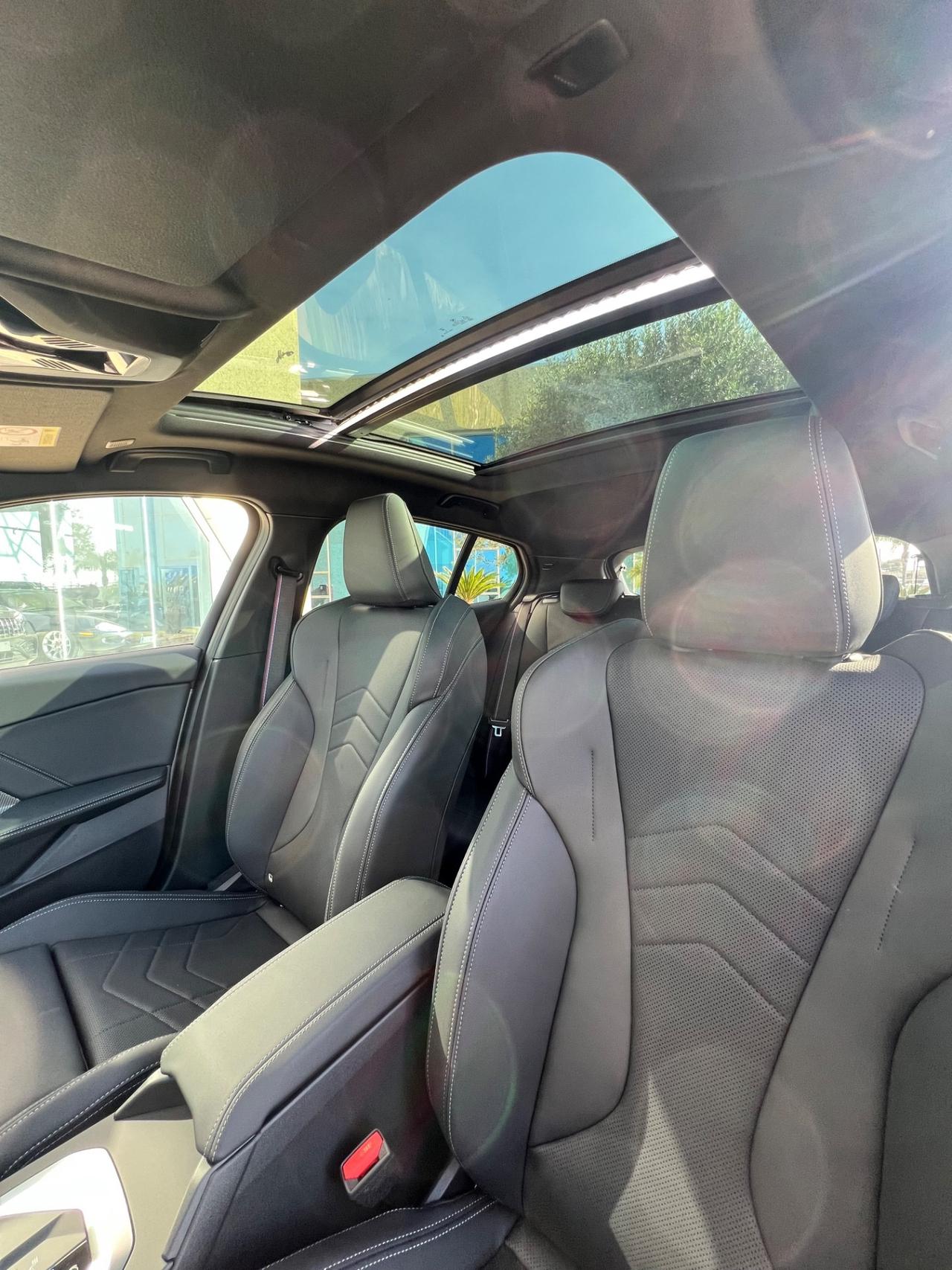 Bmw 118d MSport Pro possibilità noleggio no scoring