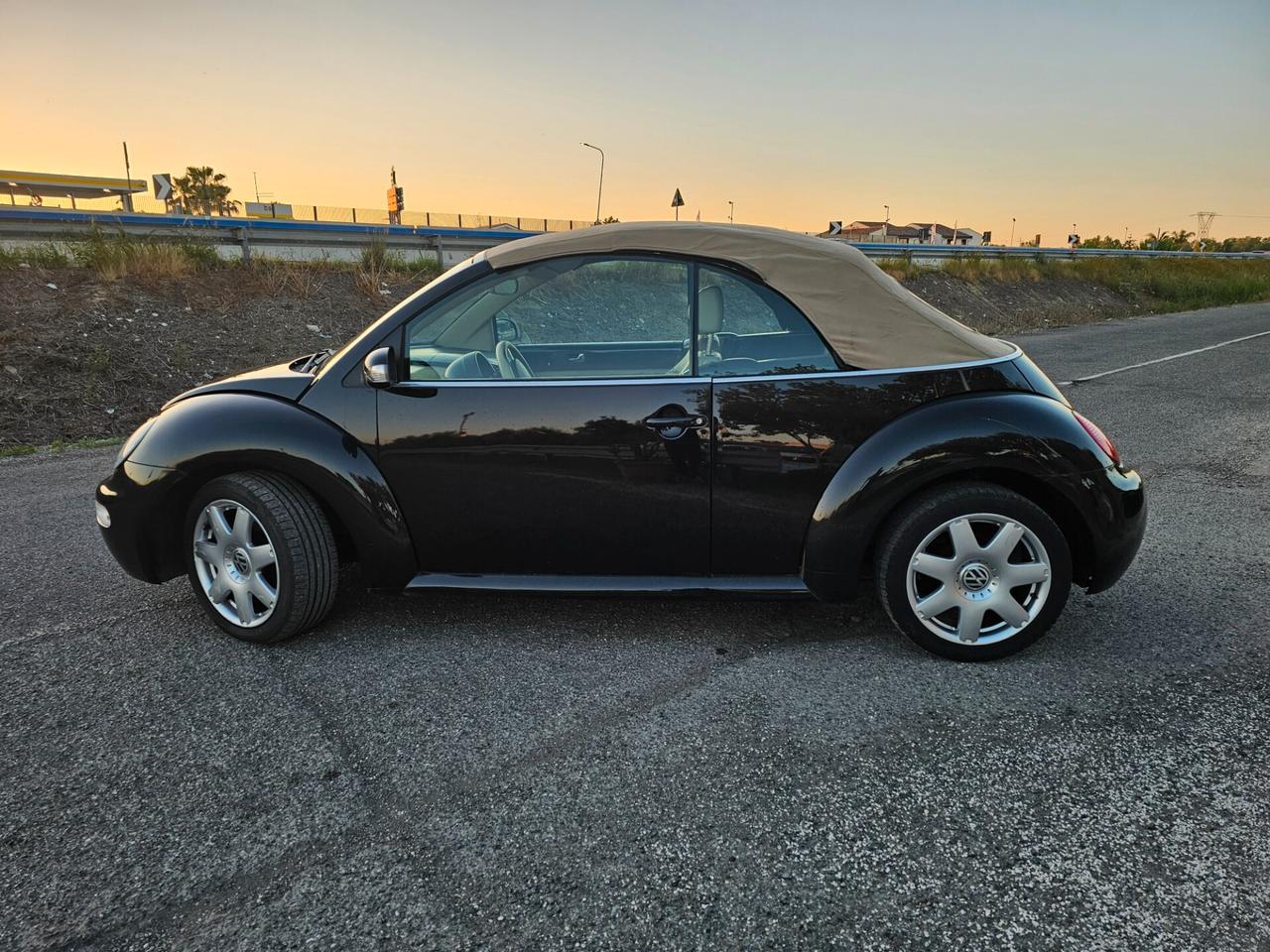 Volkswagen New Beetle 1.9 TDI 101CV Cabrio