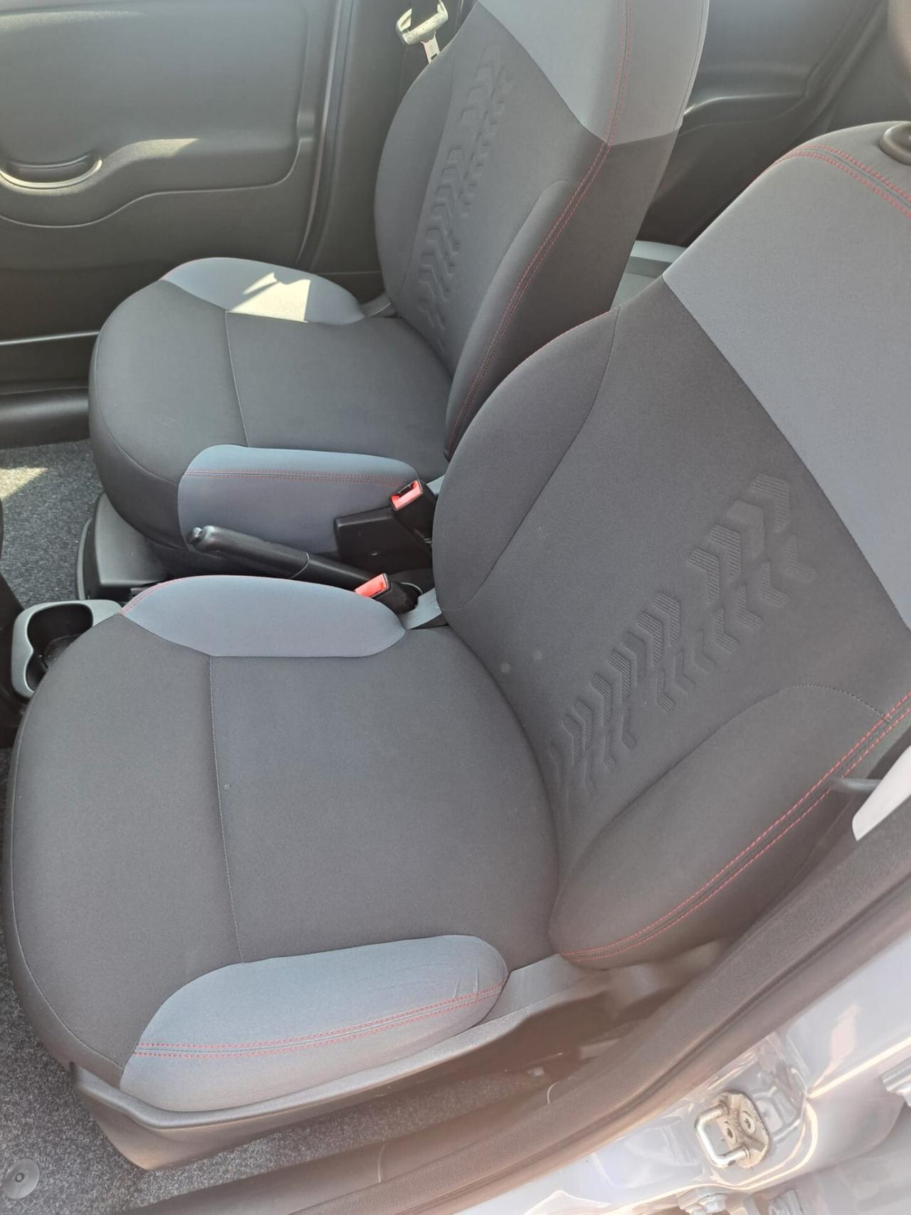 Fiat Panda 1.2 Easy NESSUN VINCOLO DI FINANZIAMENTO O ASSICURAZIONI
